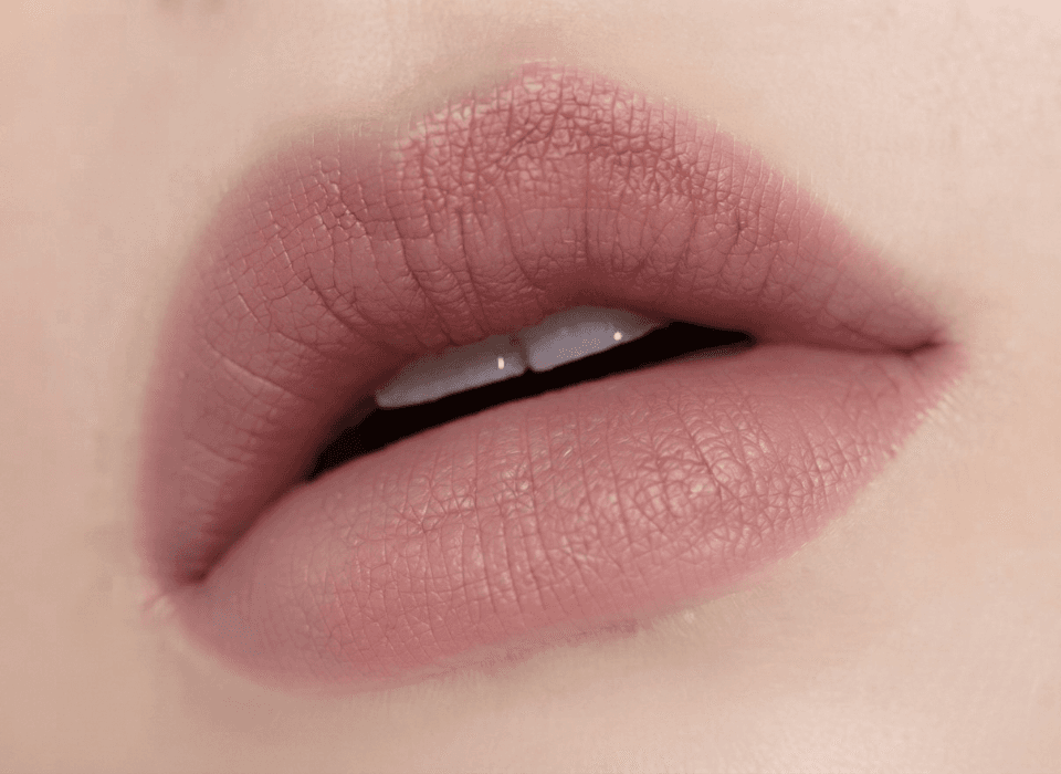 Bare lips before applying Melova lip tint